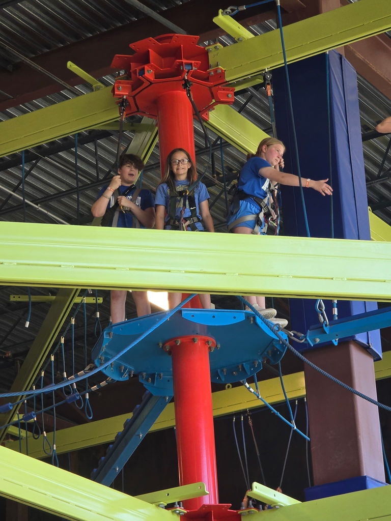 🎉 Please enjoy these photos of our Fabulous Fifth Graders celebrating the end of the school year with an exciting trip to Fritz's Adventure! Our students had an amazing time exploring, climbing, sliding, and making memories together as they wrapped up a fantastic year. We are so proud of this wonderful group of students and all they accomplished this year! 💙💛 2of2 #FabulousFifthGraders #GoblinPride #EndOfYearFun