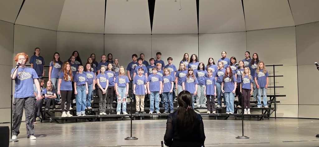 🎶 Great Job to HMS’s Junior High Choir! 🎶 Under the direction of Mrs. Wollick, students performed their amazing SPRING SING on Monday, May 12. The theme, Stage and Screen – Finding Ourselves in the Stories We Tell, showcased the talent, creativity, and hard work of our students through memorable performances inspired by stories from the stage and screen. We are so proud of our students and the outstanding performances they delivered! 👏🎭🎤