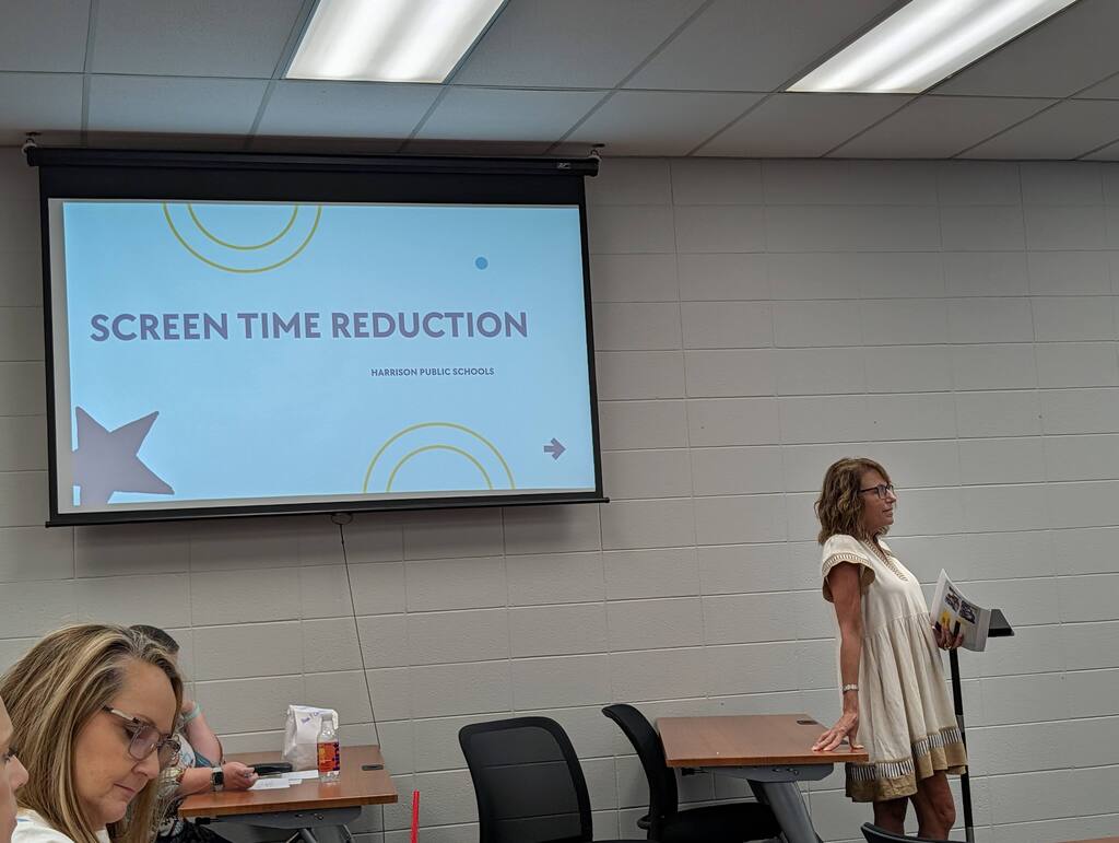 Debbie Wilson speaking on screen time reduction.