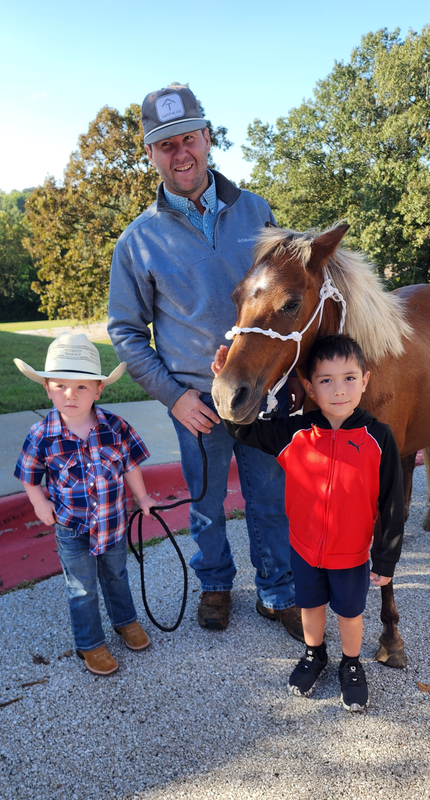 students with pony