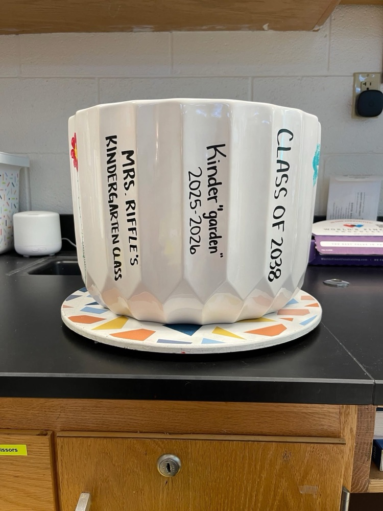 Mrs. Riffle's Kindergarten Class Item