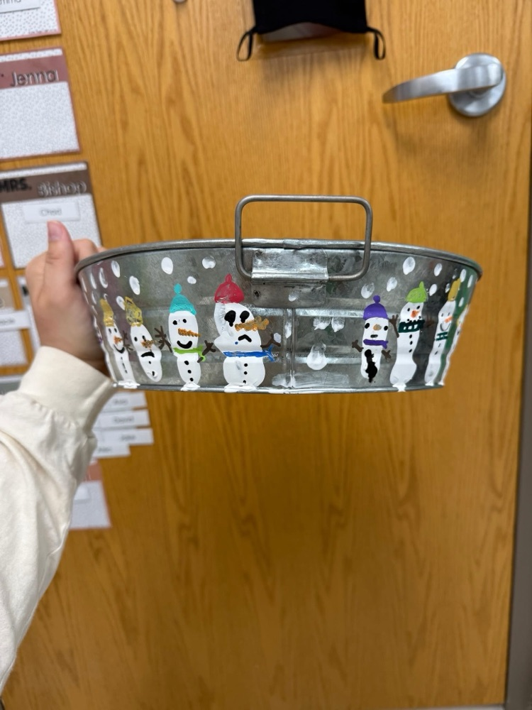 Mrs. Horton's Fifth Grade Class Item