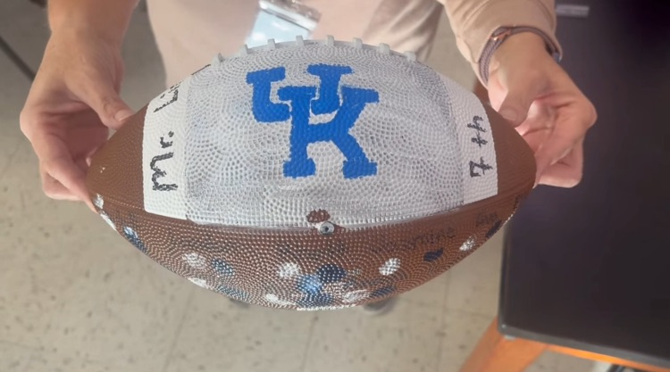 Mr. Lindsey's Seventh Grade Class Item