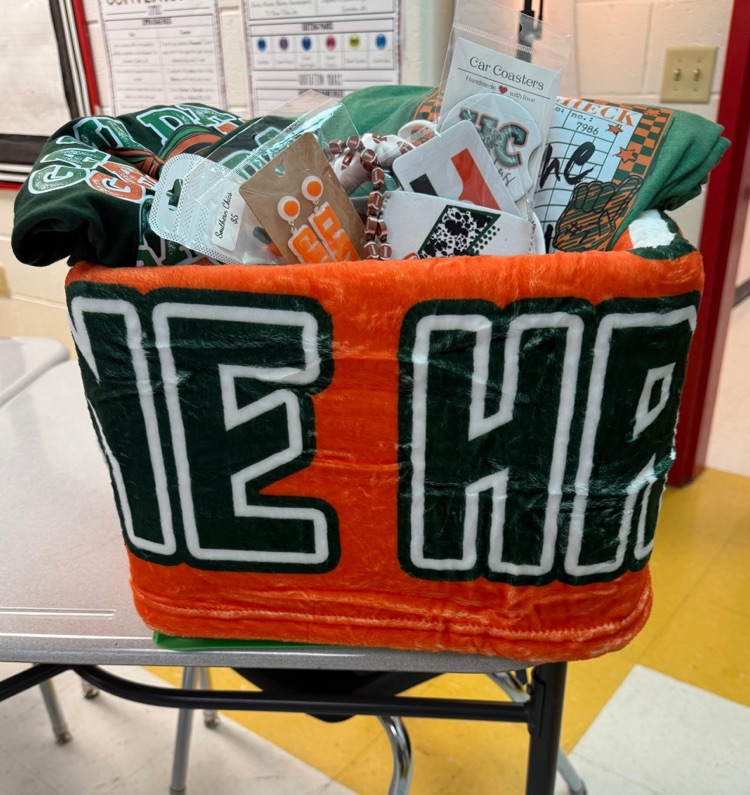 Mrs. Grindle's 8th Grade Class Hart County Basket