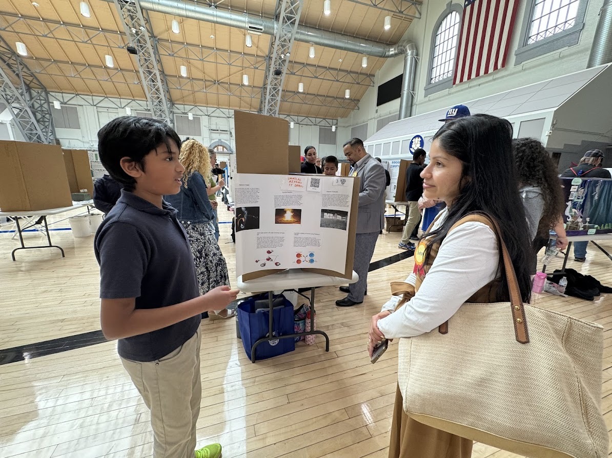 m*n様 HARTFORD high school K10 リング 19号 ハー HPS STEM Fair 2025 | R. J. Kinsella Magnet School of Performing