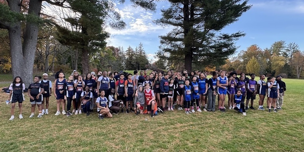 Cross Country Middle School Championship Runners 2026