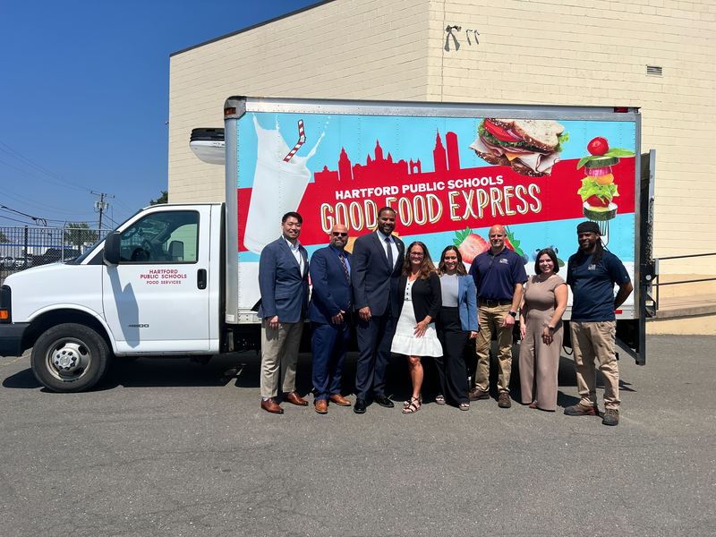 Dr. Townsel meets Food Services
