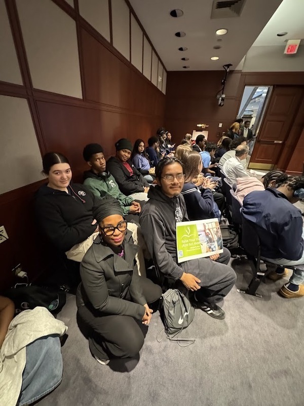 HPS Students at the LOB