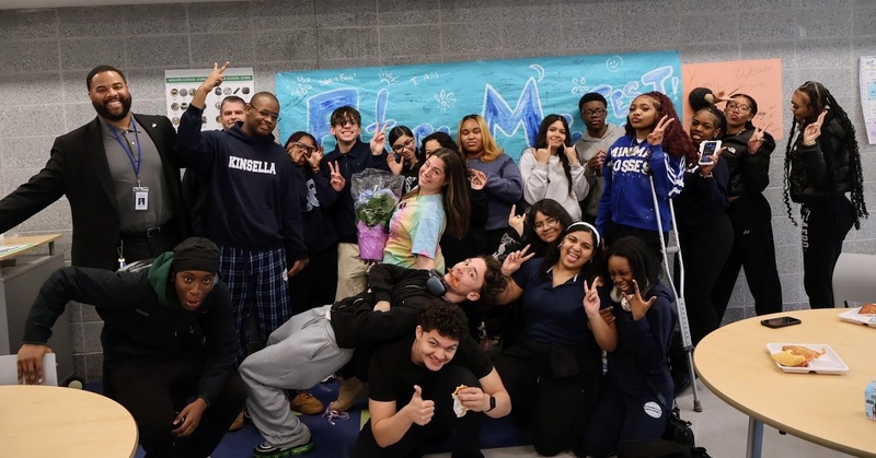 TOY Surprise Lindsay Hansen