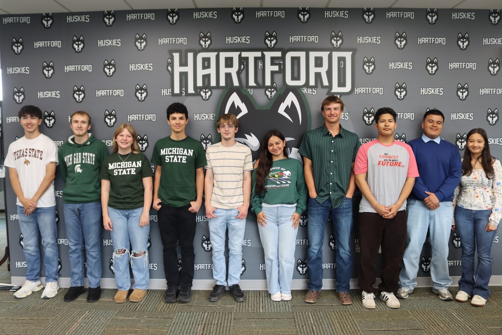 hartford senior top 10 Left to right: Bryson Prillwitz, Weston Pitcher, Destiny Davis-Russell, Sullivan Summerhill. Shane Brink, Anahi Ugalde-Rivas, Isaiah Lovell, Jose Sanchez, Joel Garcia, Jamilette Vinaja