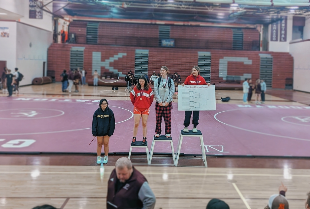 Results from Saturday's Varsity Wrestling Tournament! Boys 1st Alex Saldana 2nd Braedon Birkhead 4th Roman Rodarte Girls 2nd Naomi perez (not pictured) 3rd Vanessa Alonzo 4th Anya Watkins 4th Taliyah Mendoza 4th Jehieli Garcia