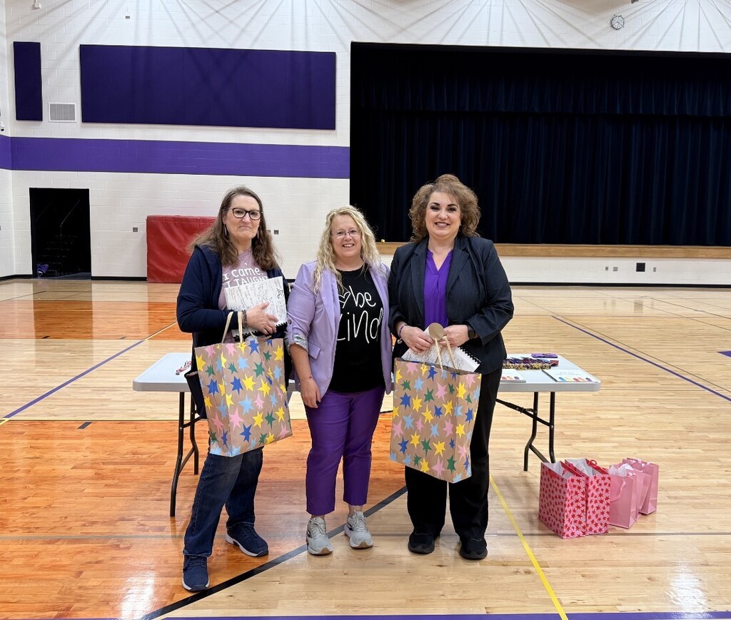 Mrs. Hahne and Mrs. Keiter Retiring 