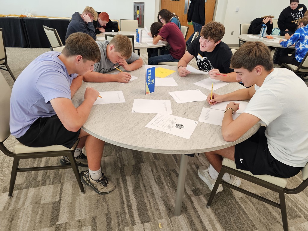 HMS attends Dordt University Math Challenge Day
