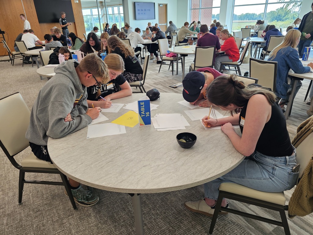 HMS attends Dordt University Math Challenge Day