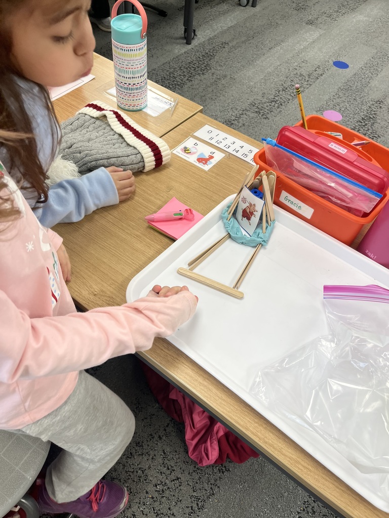 TK Three Little Pigs Houses