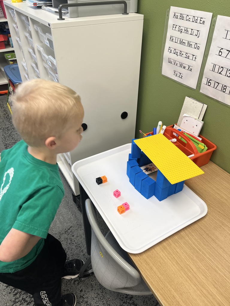 TK Three Little Pigs Houses