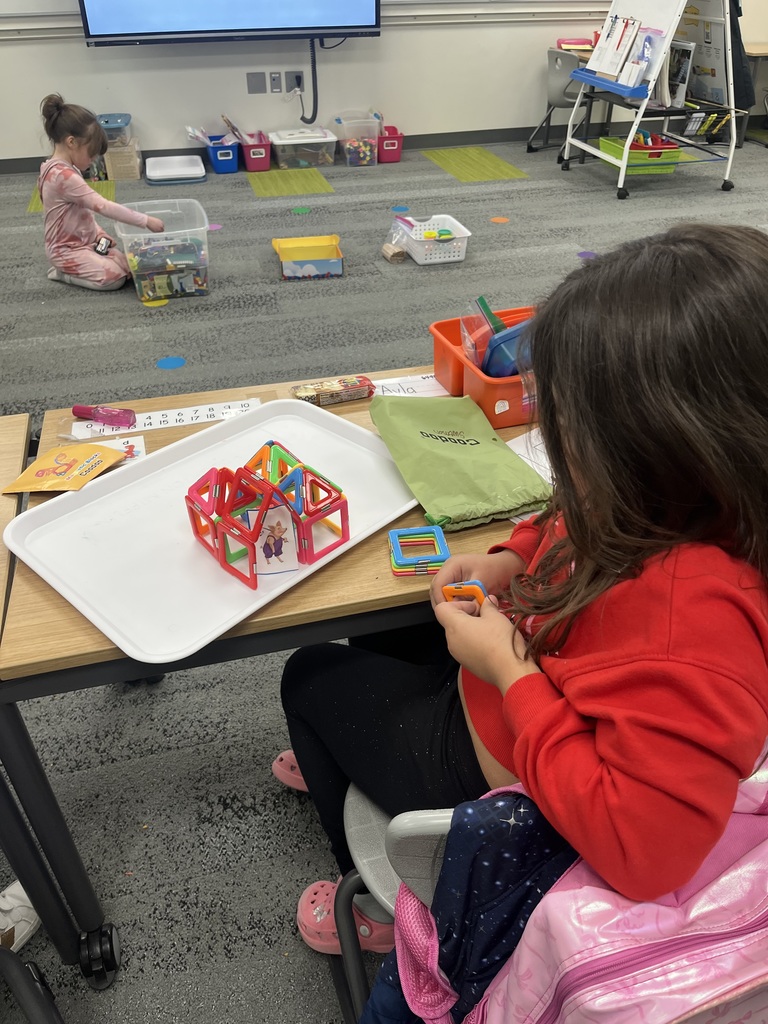 TK Three Little Pigs Houses