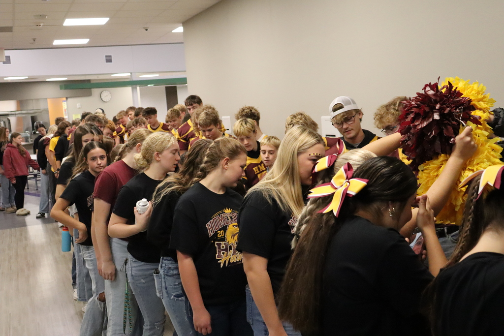 HOCO HIGH FIVE FRIDAY