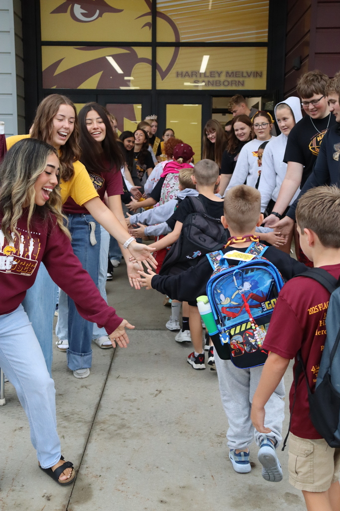 HOCO HIGH FIVE FRIDAY