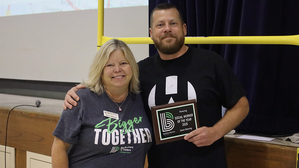Jason Henning with Social Worker of the Year Award