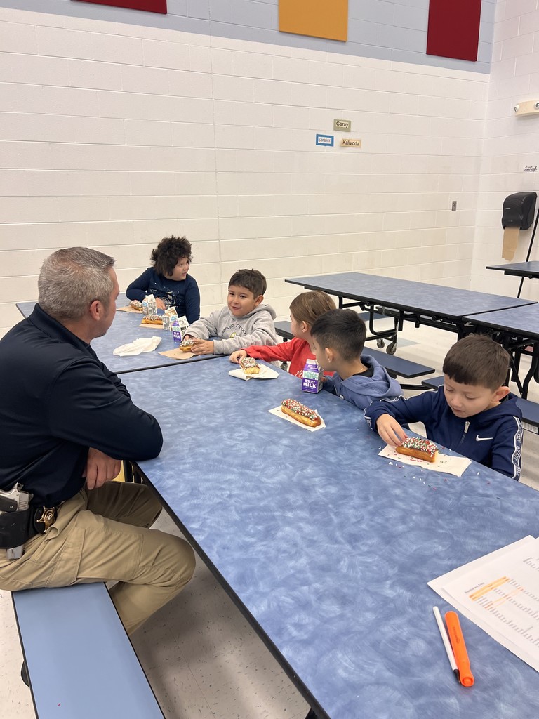 Breakfast with a police officer 