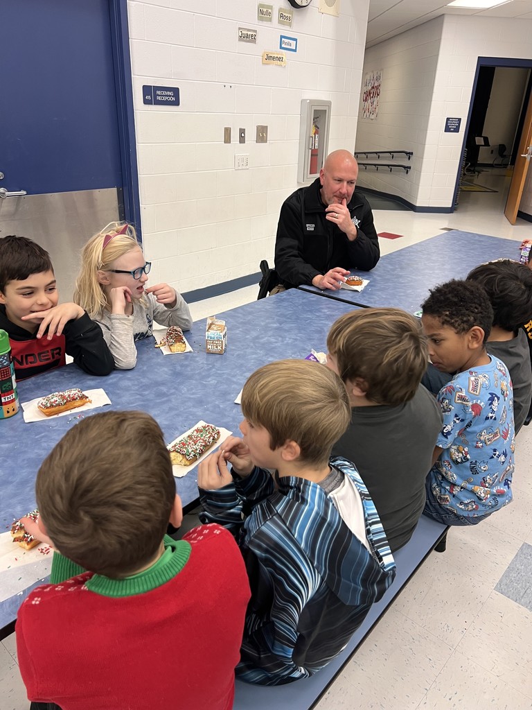 Breakfast with a police officer 