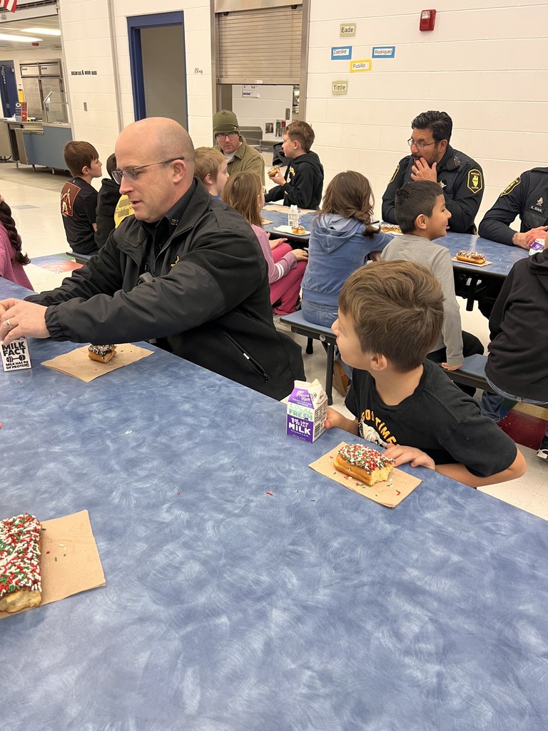 Breakfast with a police officer 