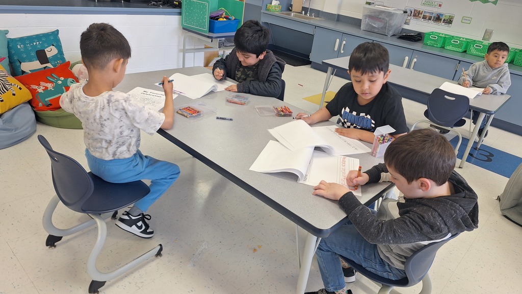 Kinder writing 