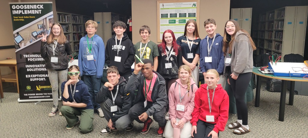 This group worked on electrical circuits with Harvey native Don Faul (not pictured but fun to run into him!)