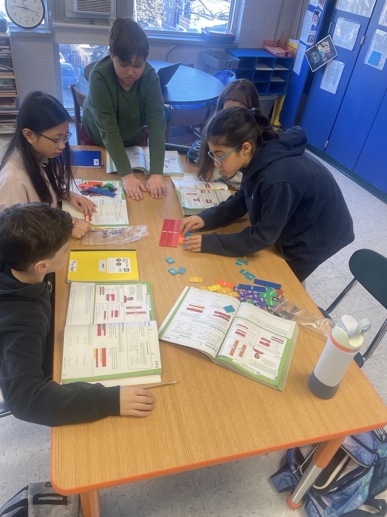 Mrs. Schaffer's 5th Grade Class Adding Mixed Numbers Using Models