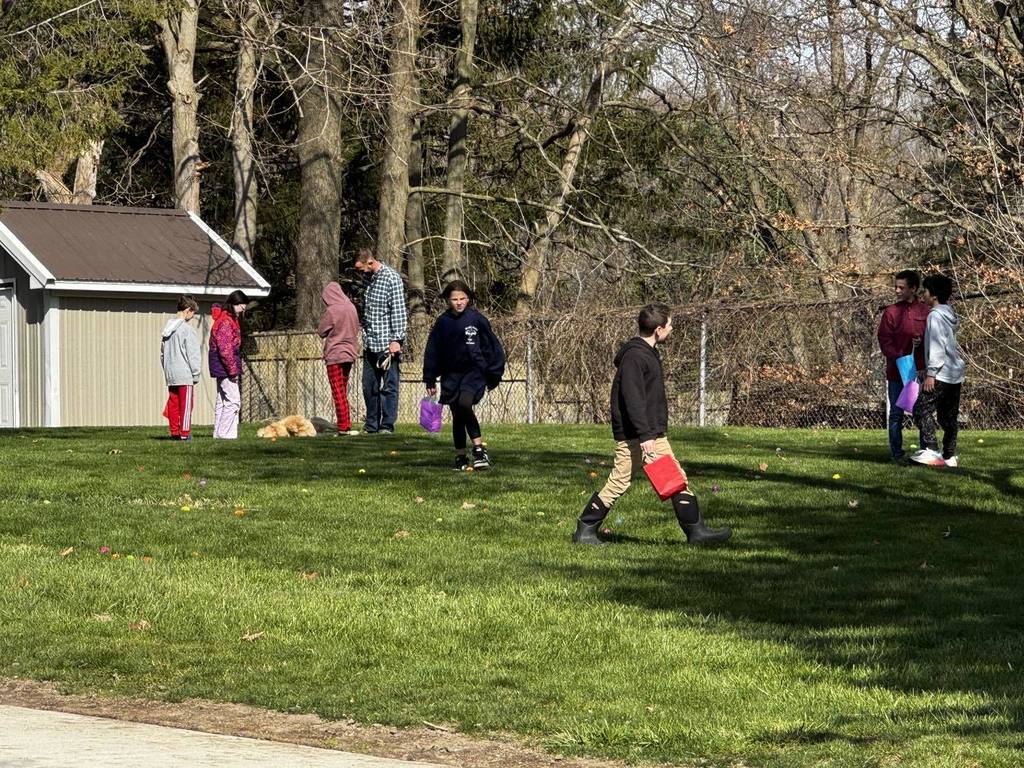 Southeastern Elementary PTO Easter egg hunt
