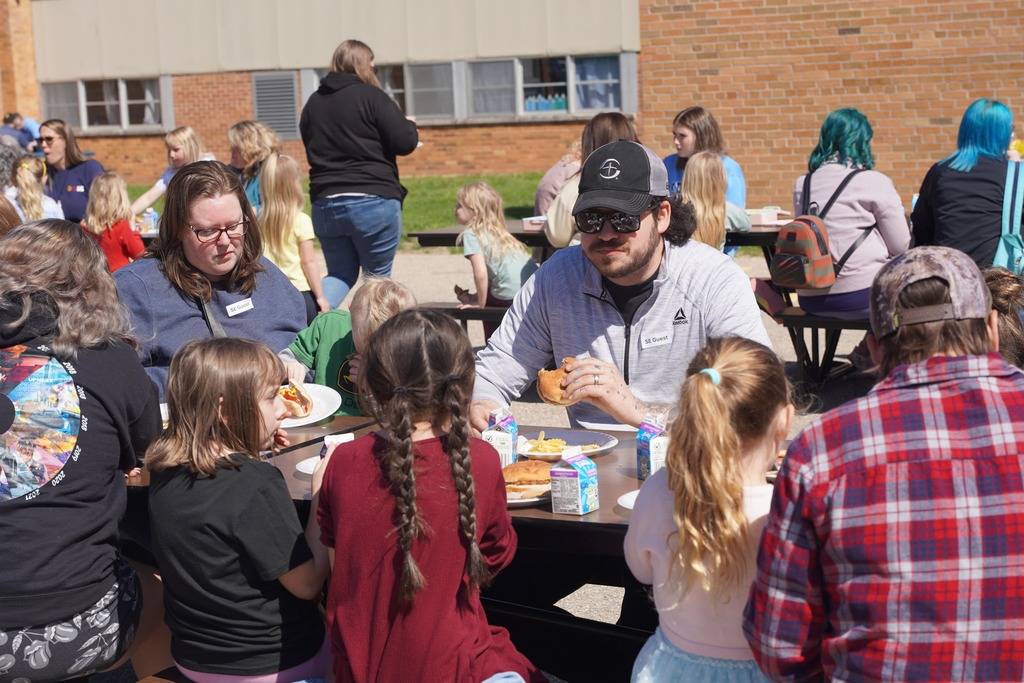 Southeastern Elementary cookout.
