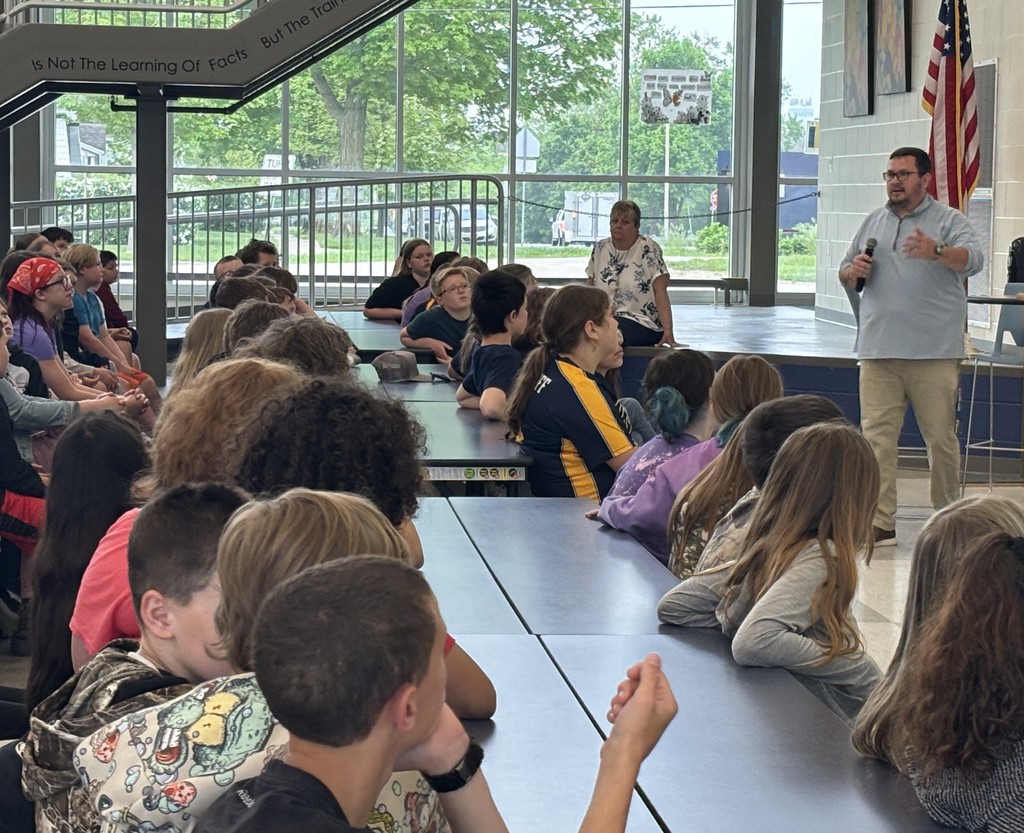 Fifth graders visit Hastings Middle School