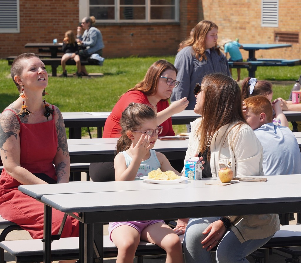 Northeastern Elementary's spring picnic.