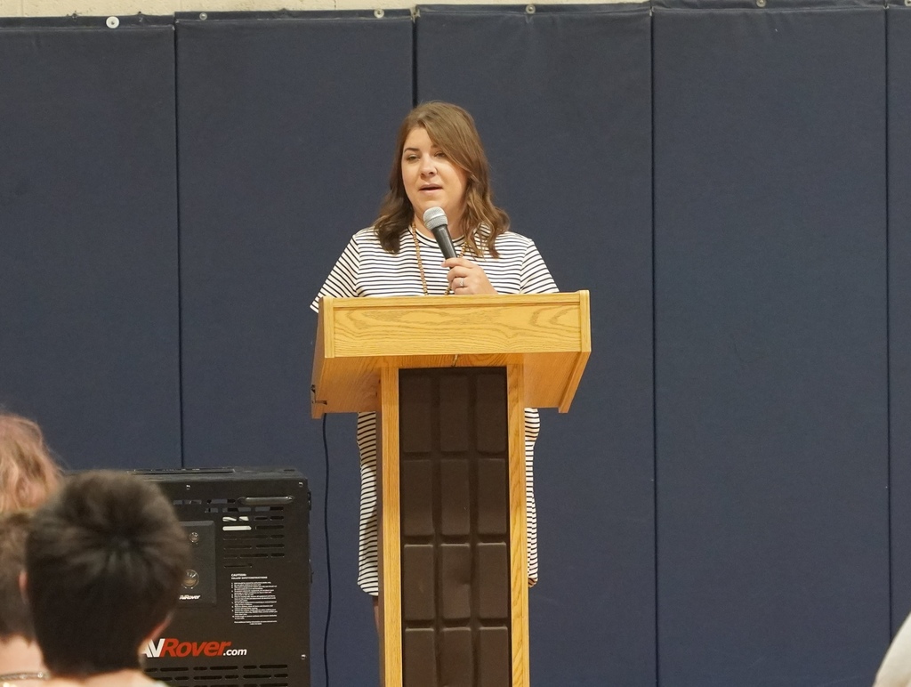 Fifth graders at Hasting Southeastern being honored for their accomplishments