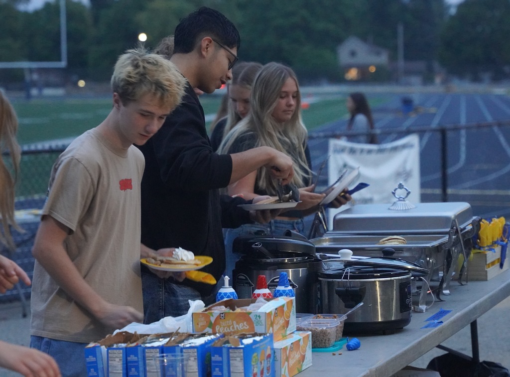 Scenes from Senior Sunrise