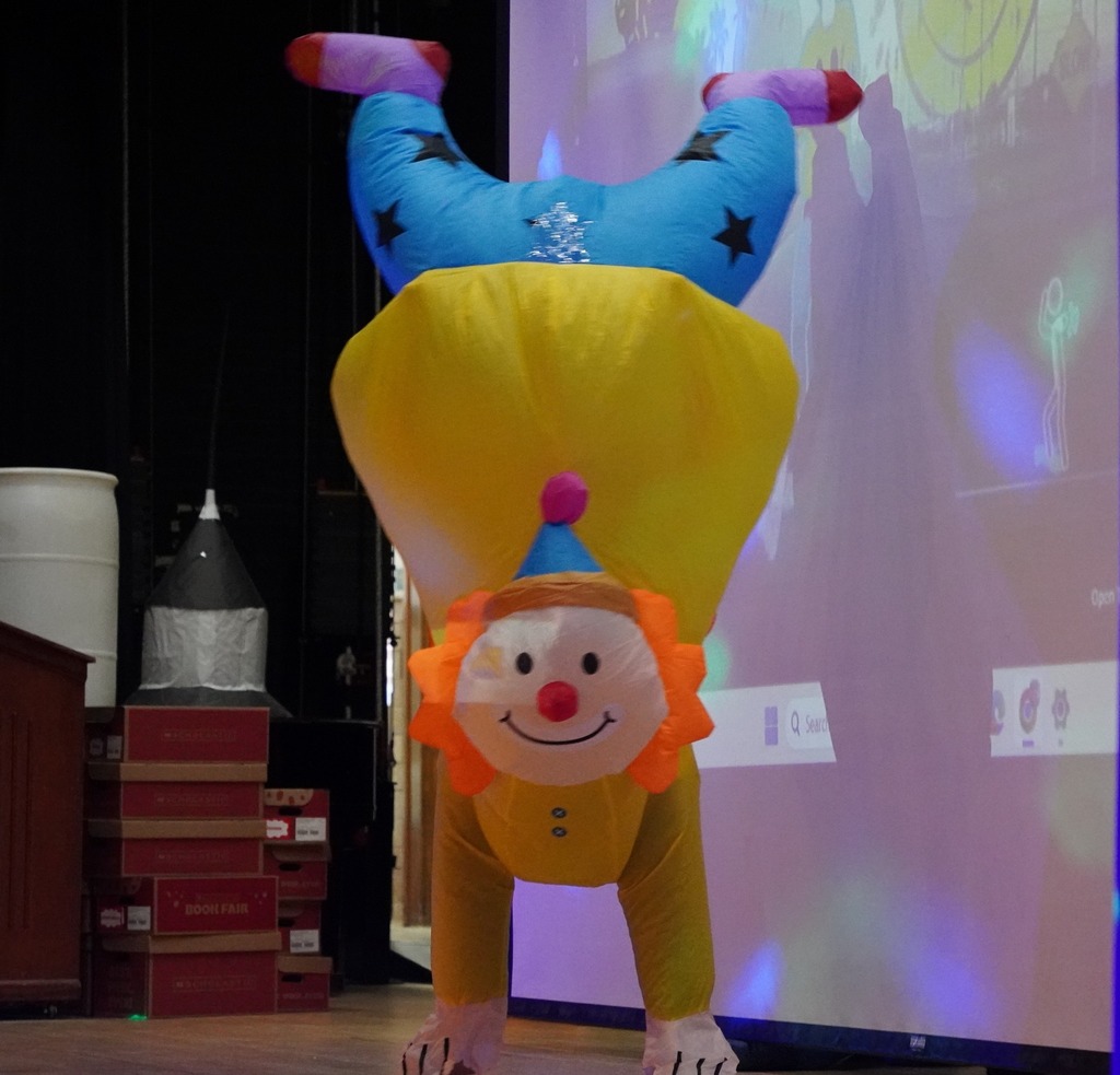 Hasting Central's glow party and masked dancer party.