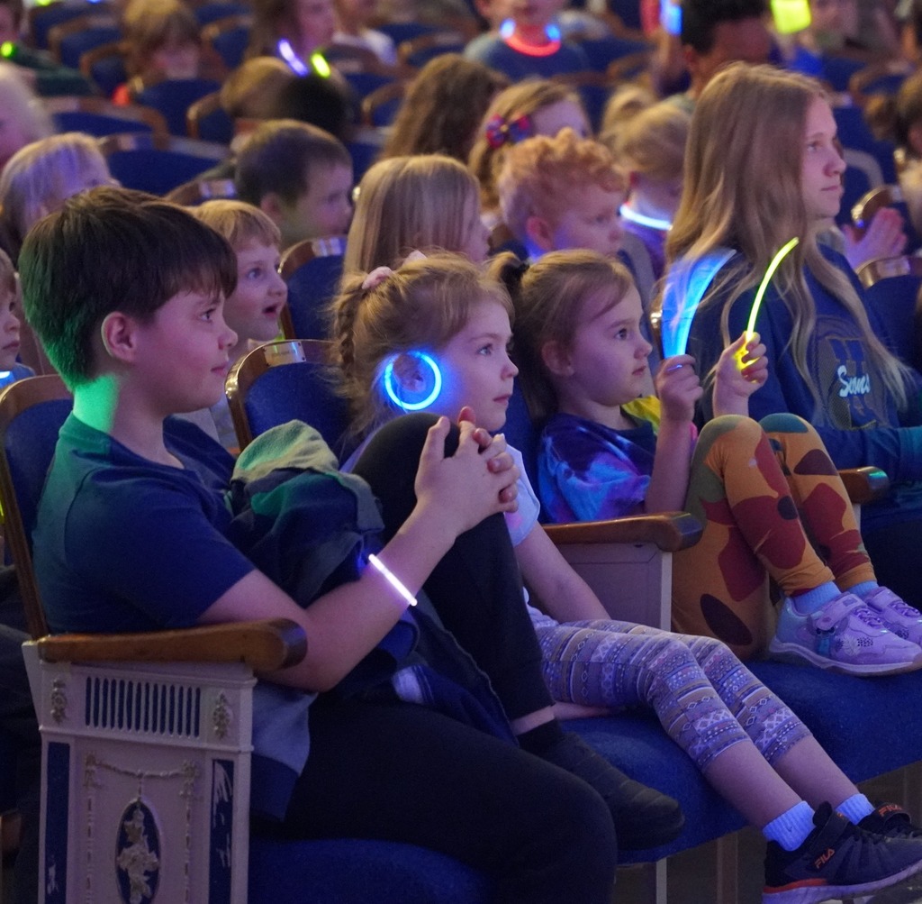 Hasting Central's glow party and masked dancer party.