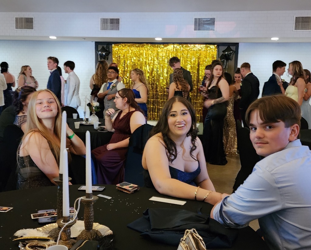 scenes from hastings high school prom