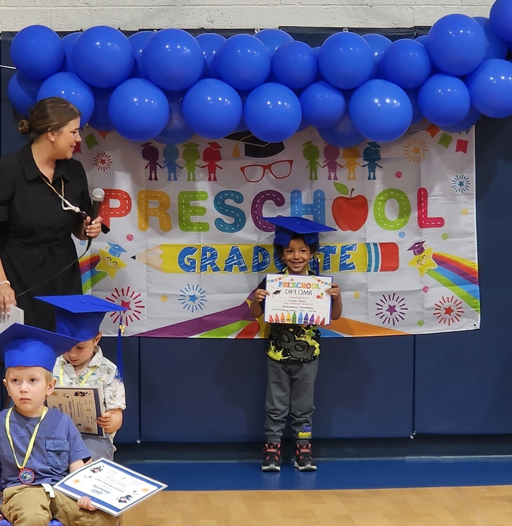 Preschoolers graduating