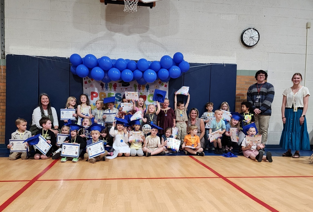 Preschoolers graduating