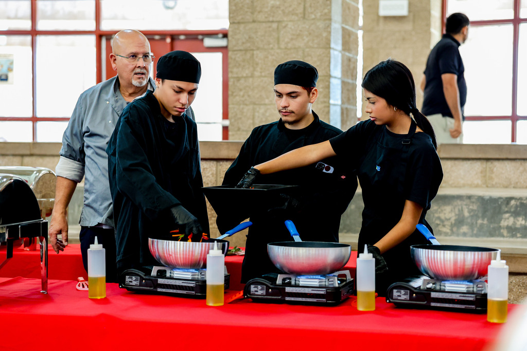 roving chef