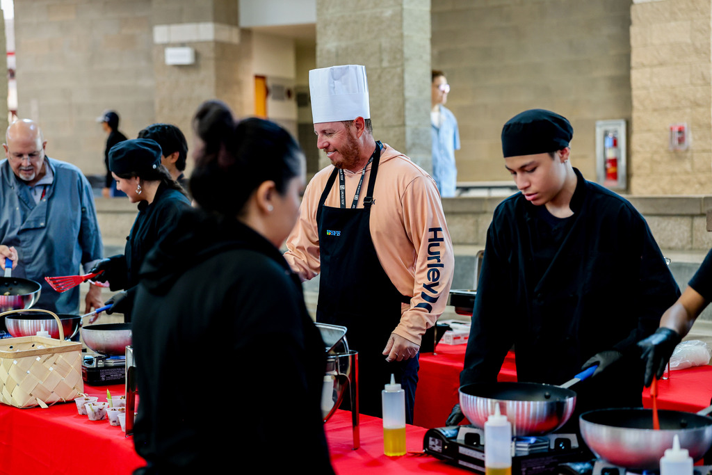 roving chef