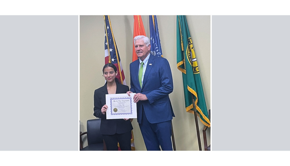 Vaibhavi Hegde Honored for Outstanding Community Service