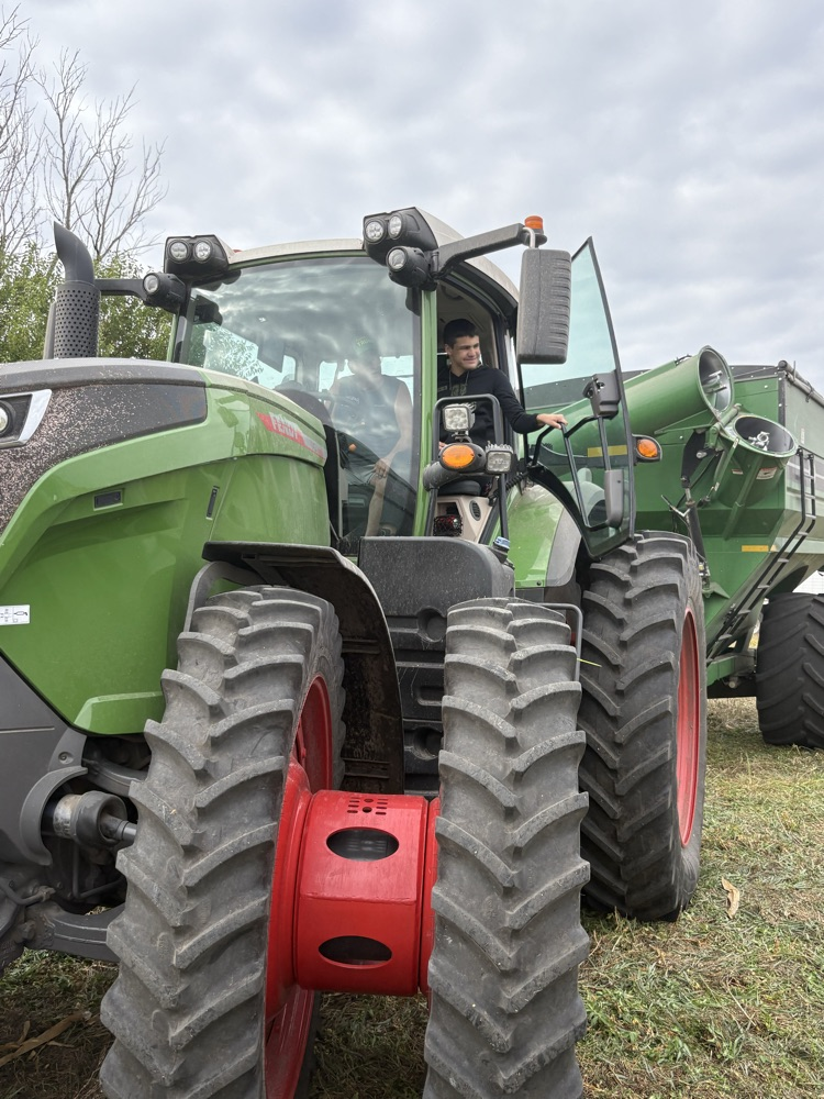 tractor 