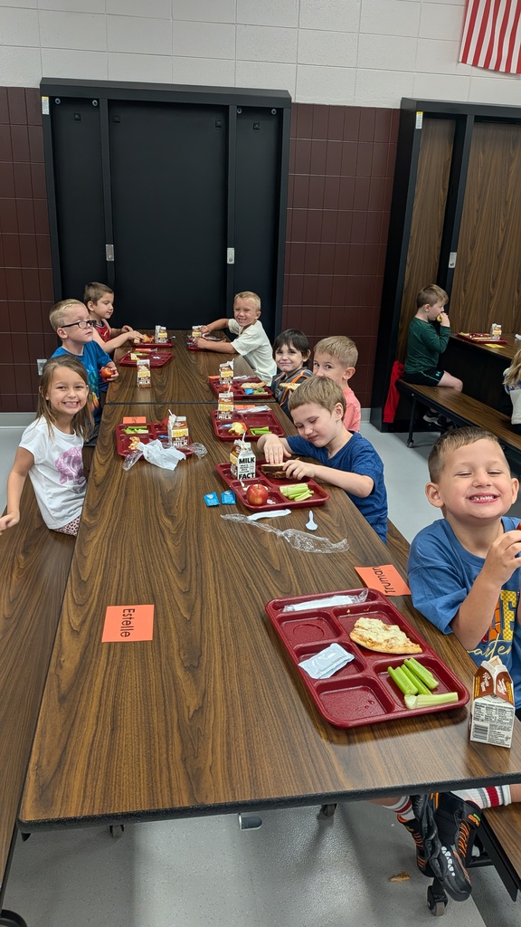 kinder lunch