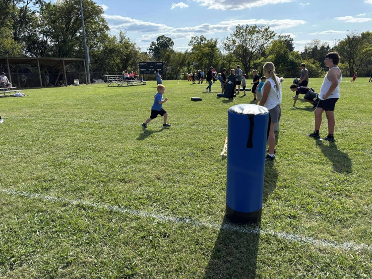Little Bulldogs Football Camp