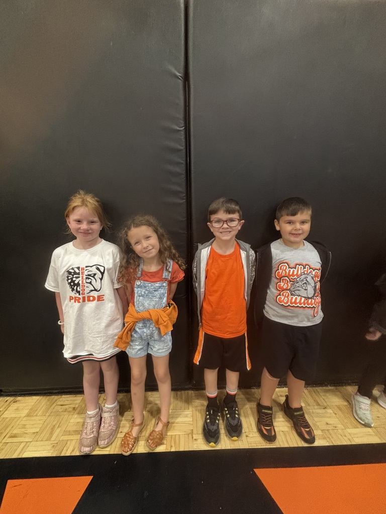 Bulldog Pride Spirit Day!