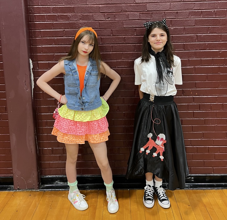 homecoming students 2025