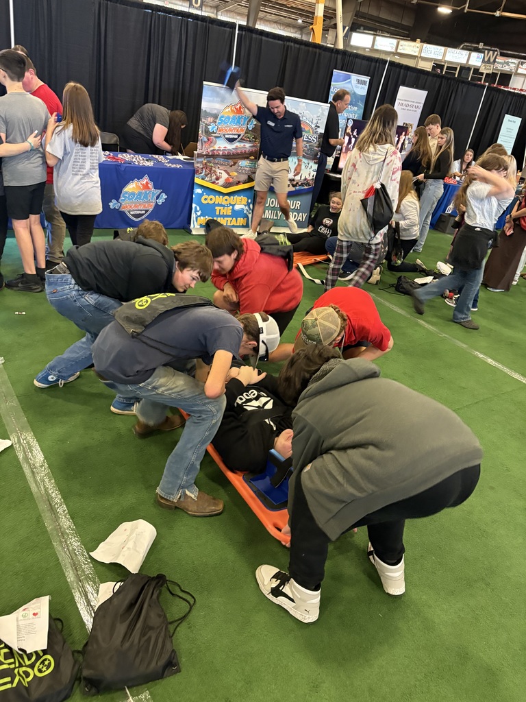 8th Grade- Future Ready Expo and Skating